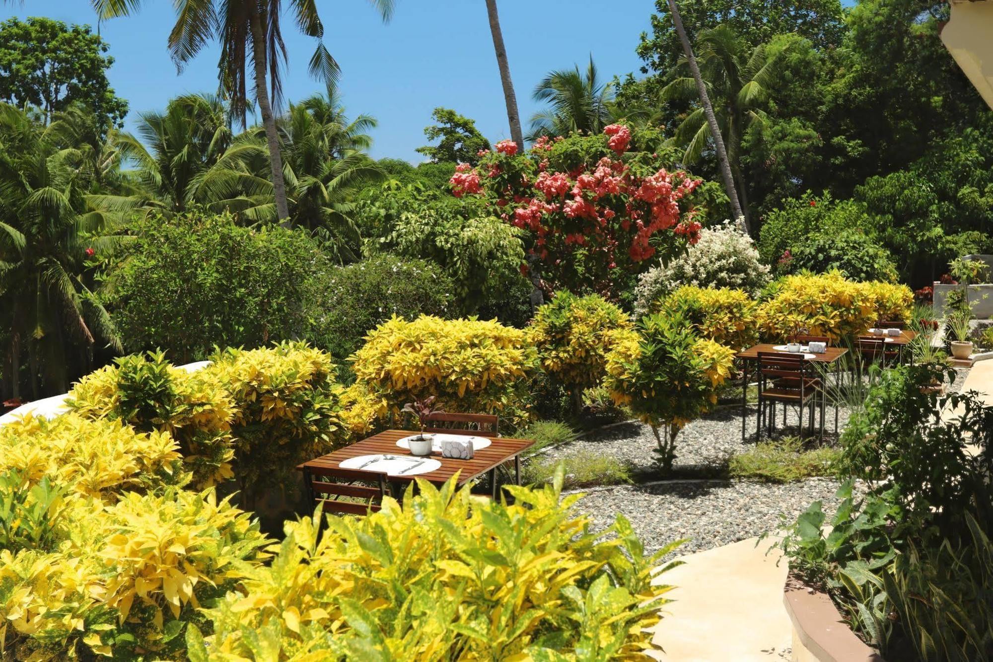 Guindulman Bay Tourist Inn מראה חיצוני תמונה