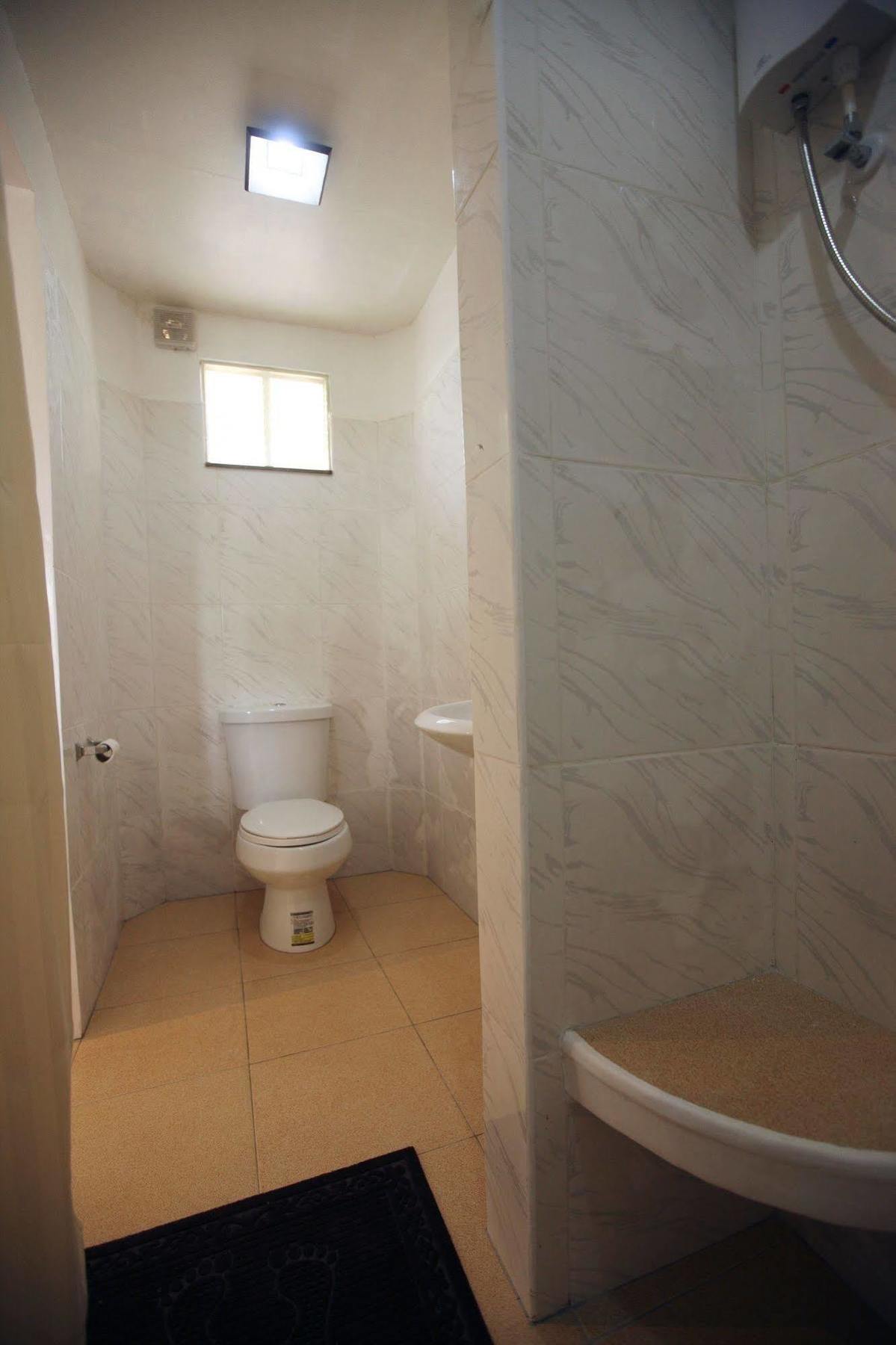 Guindulman Bay Tourist Inn מראה חיצוני תמונה