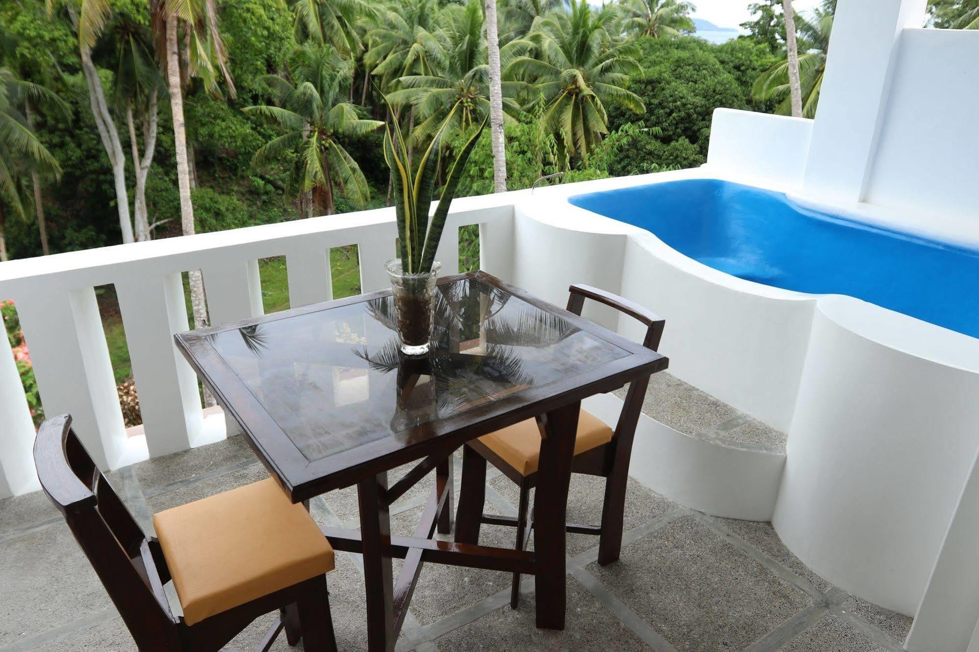 Guindulman Bay Tourist Inn מראה חיצוני תמונה