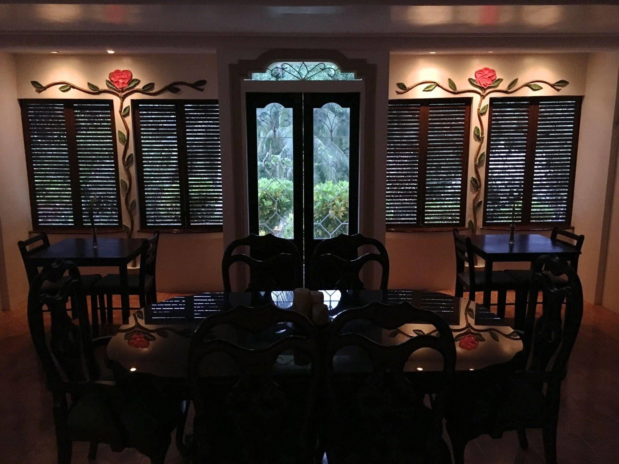 Guindulman Bay Tourist Inn מראה חיצוני תמונה