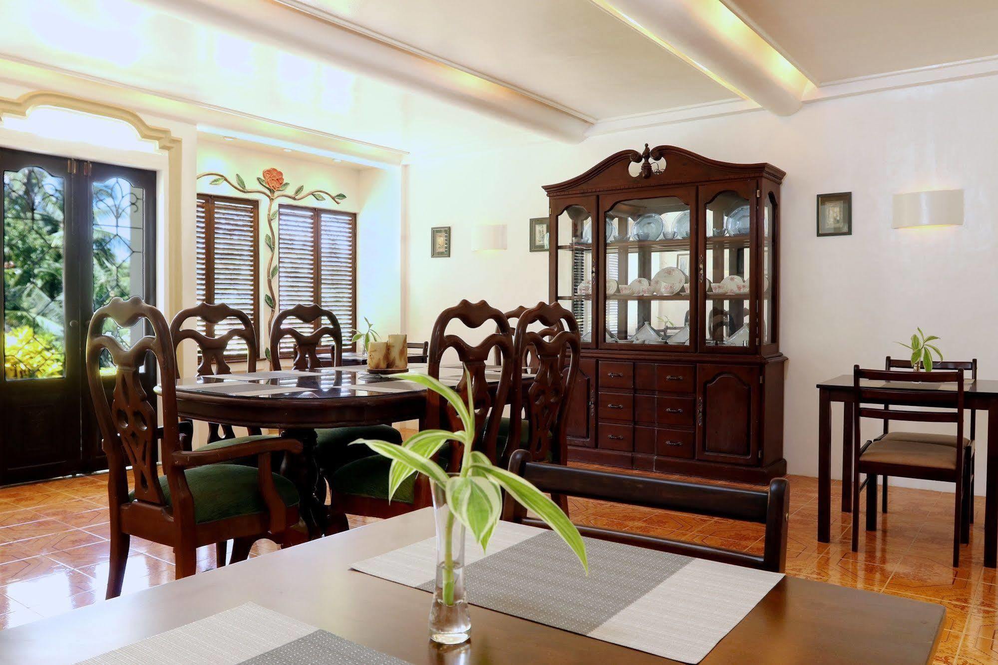Guindulman Bay Tourist Inn מראה חיצוני תמונה